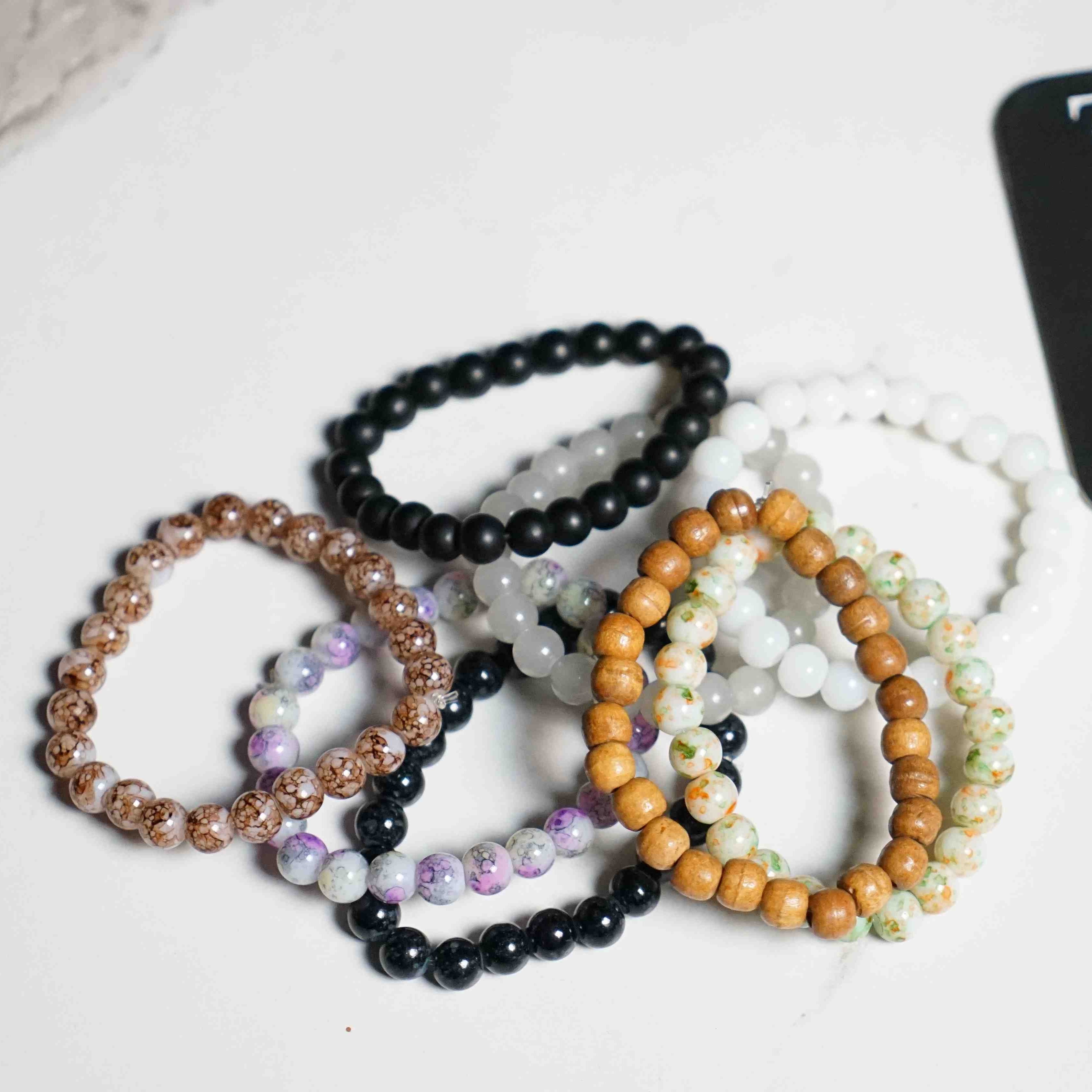 Pack Of 8 Stone Beaded Bracelet