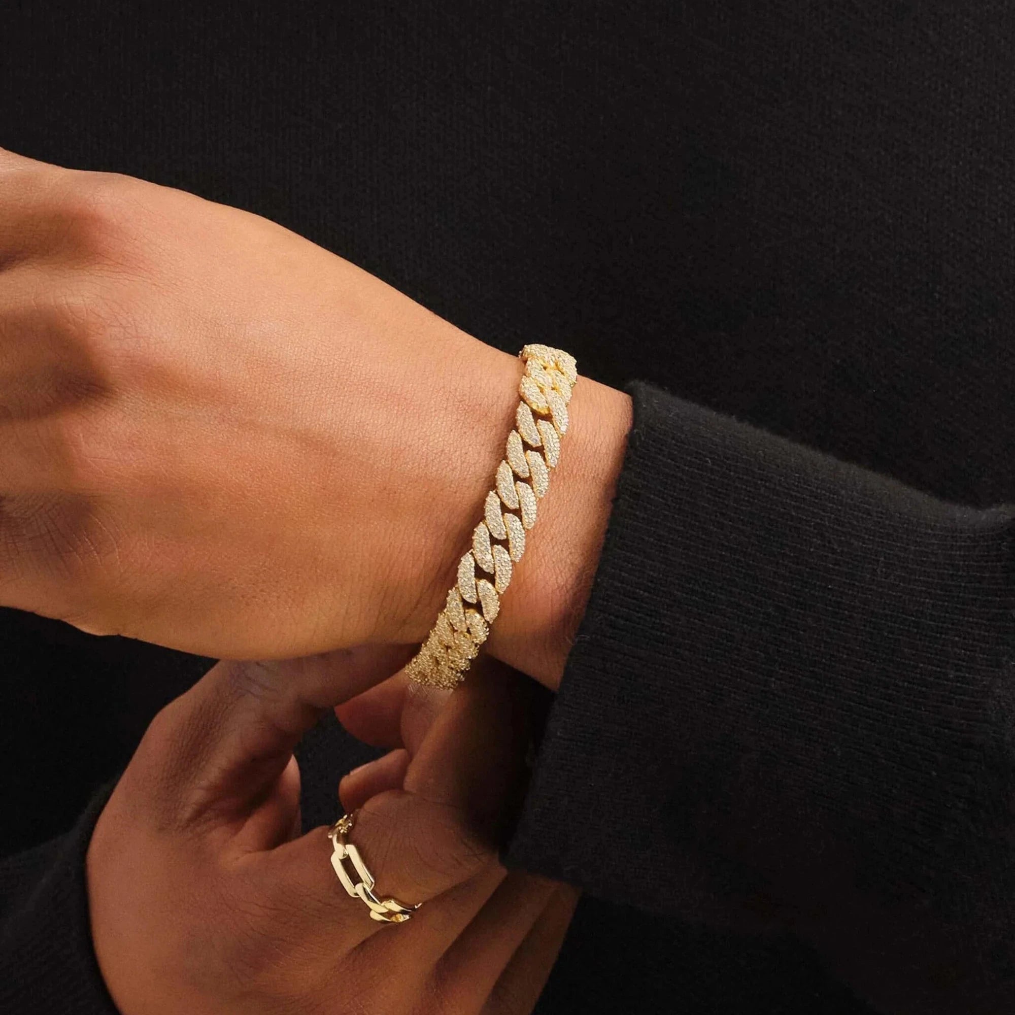 Iced Out Cuban Gold Set - 10mm